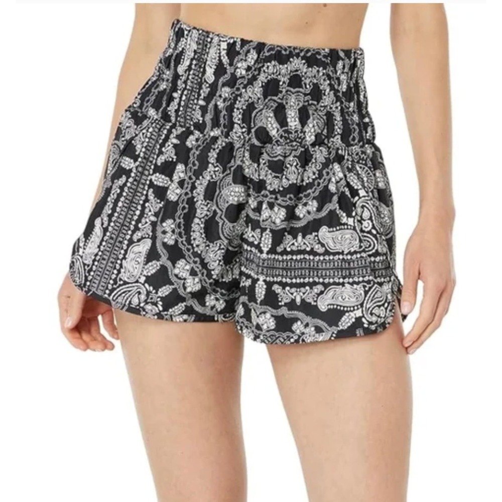 Free People Movement, The Way Home Shorts SZ: M‎